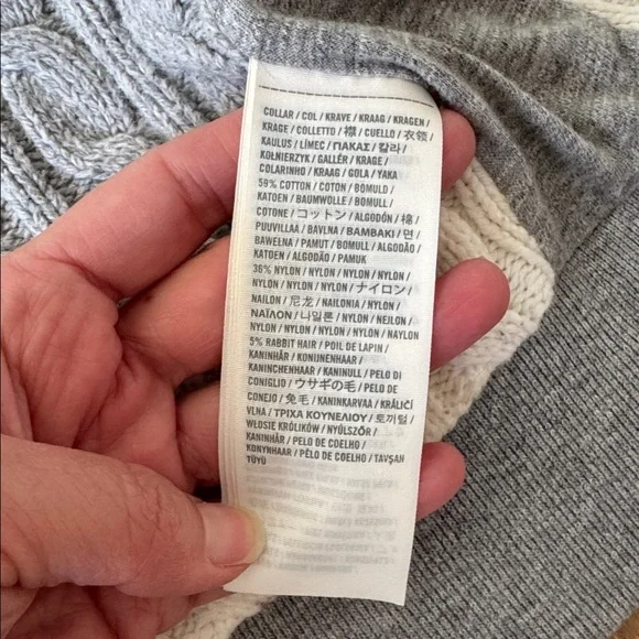 RARE Vintage Y2K Abercrombie & Fitch Fur Hood Moose Sweater Lined Hoodie M - Picture 6 of 9